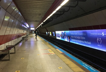 В Турции турист из РФ попал в тюрьму из-за фотографии в метро 