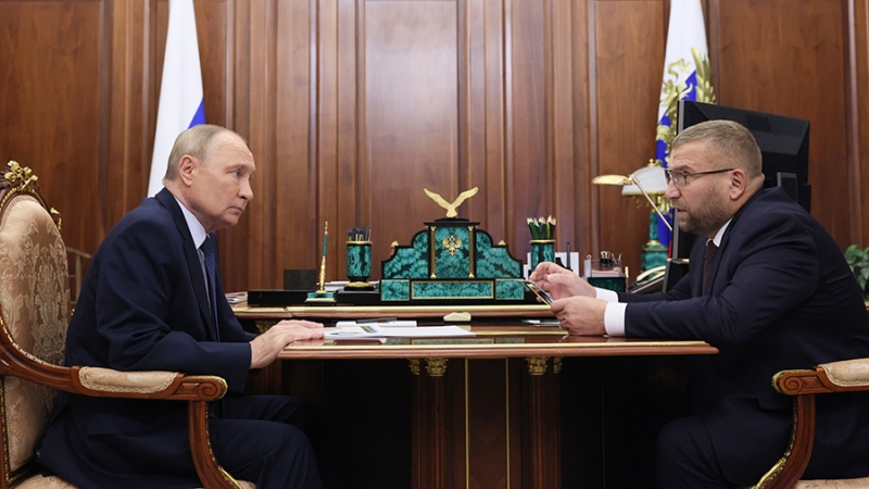 Глава ФТС рассказал Путину об отчислениях ведомства в федеральный бюджет