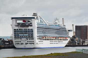 Первый многолетний круиз стартовал из Белфаста 