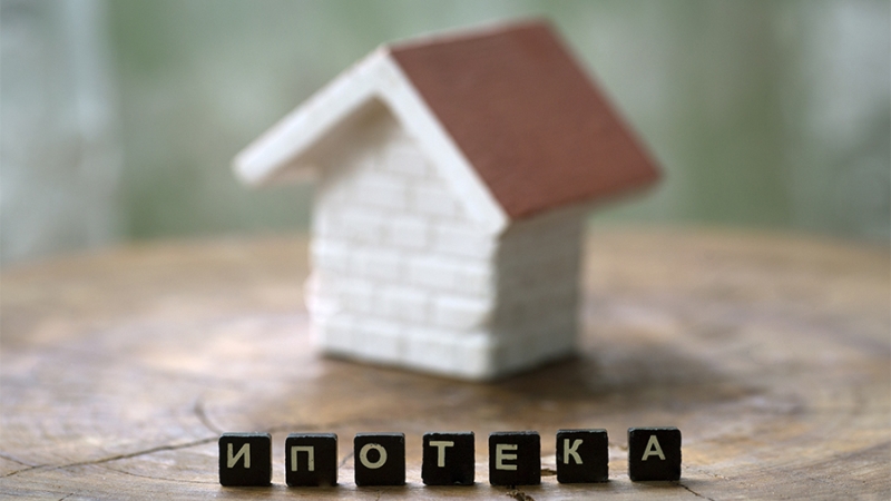 Эксперты рассказали, что на сумму переплаты по ипотеке можно слетать в космос