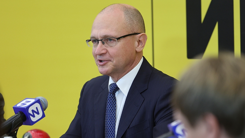 Кириенко указал на важность продвижения российских игрушек в стране