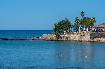 Роспотребнадзор вмешался в ситуацию с заболеваемостью неизвестным вирусом на курортах Турции 