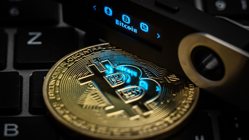 Аналитики объяснили рост курса биткоина