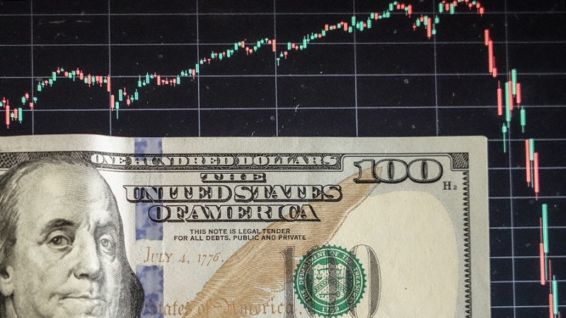 Курс доллара на рынке Forex опускался ниже 99 рублей