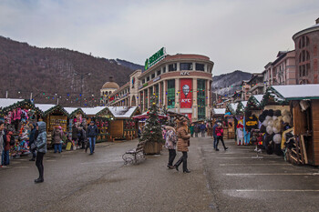 Отель в Красной Поляне начал выдавать иностранцам карты «Мир» 
