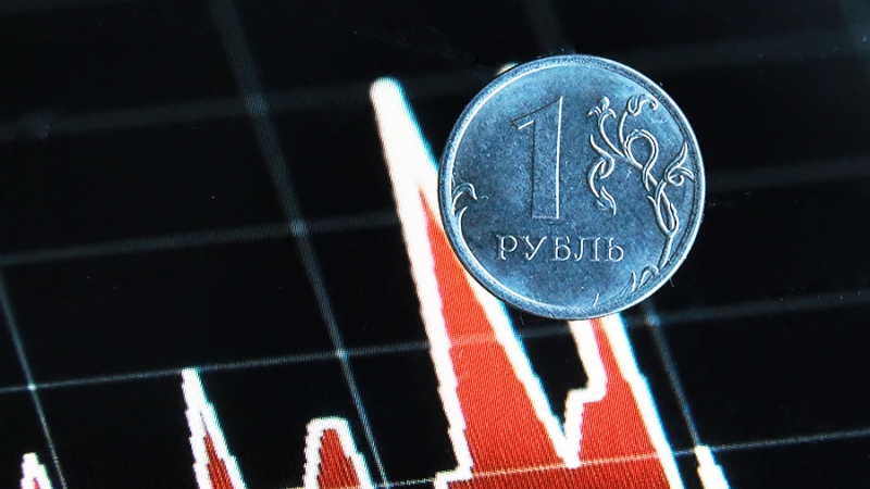 В ЦБ России назвали причины ослабления рубля