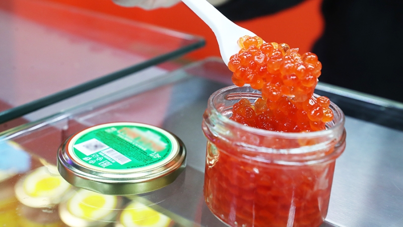 В России цены на красную икру могут снизиться на 10% после Нового года