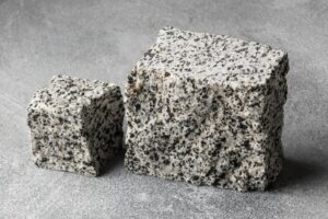 Основные этапы обработки гранита