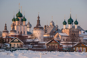 Число посетивших Россию иностранцев за 11 месяцев 2024 года значительно выросло