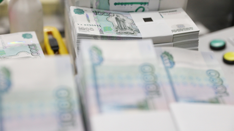 Самую дорогую шубу в России купили за 34 млн рублей