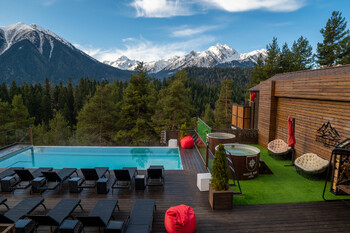 На курорте Архыз построят отель с обсерваторией