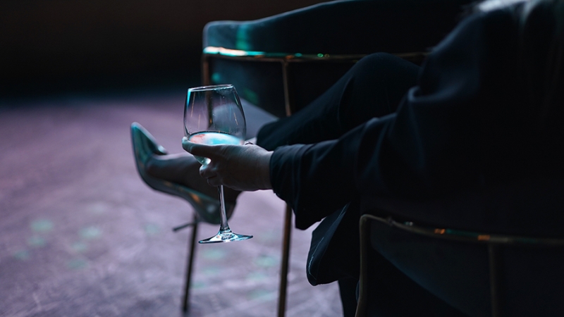 Нарколог рассказал о формировании и лечении зависимости от алкоголя