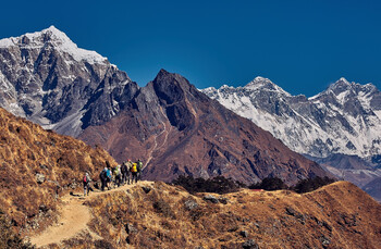 В Непале запретили одиночные восхождения на Эверест