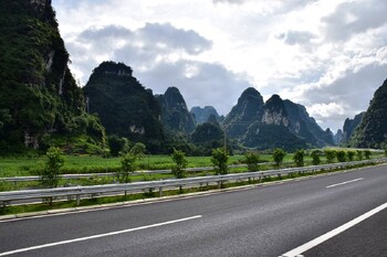 Китай и Россия обсуждают взаимное признание водительских прав