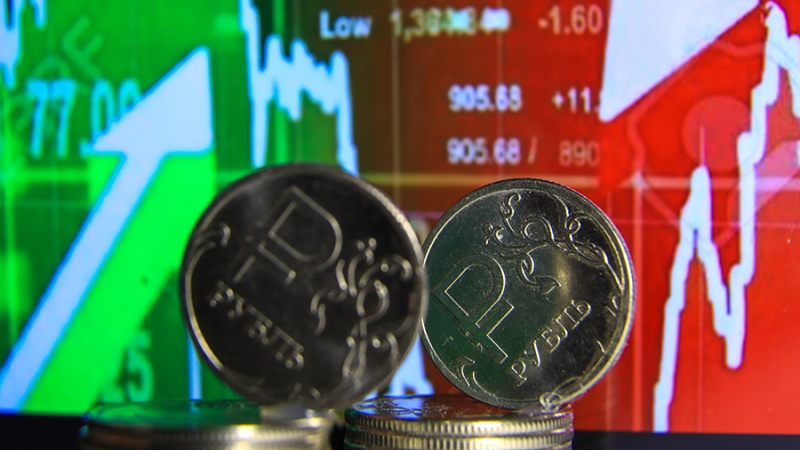 Силуанов заверил в выполнении планов по бюджету РФ вне зависимости от курса рубля