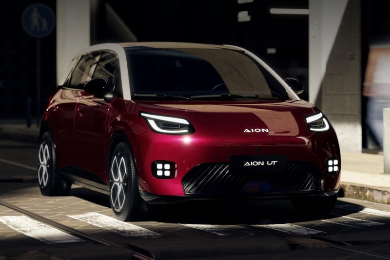 Стильный Aion UT от GAC дебютировал за пределами Китая с другой начинкой