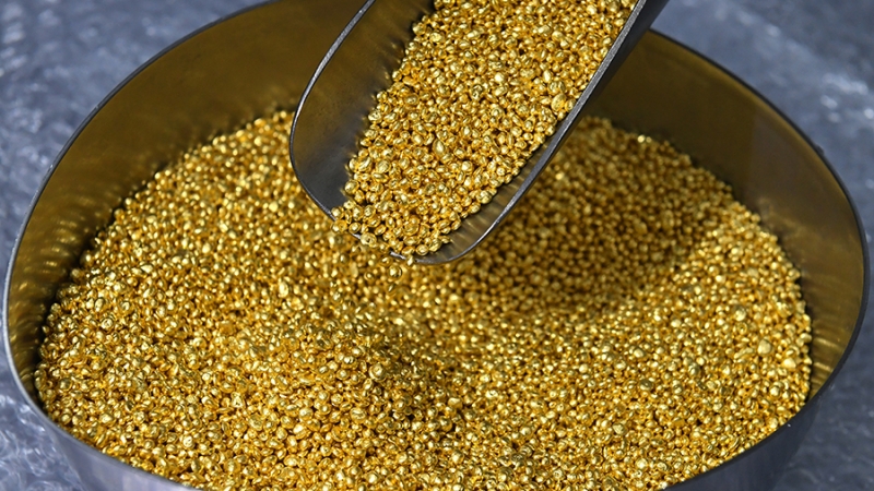 Стоимость золотых резервов РФ достигла рекордных $217,4 млрд