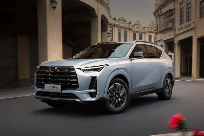 В России будут официально продавать кроссовер GAC GS4 с эффектным дизайном