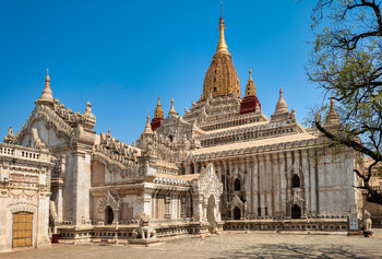 Число жертв землетрясения в Мьянме превысило 3000 человек