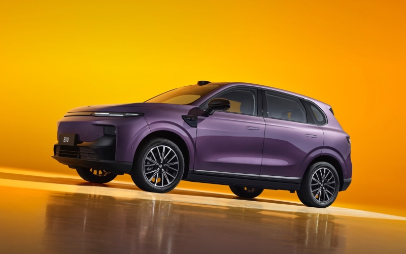 Leapmotor B10 выходит рынок: высокотехнологичный кроссовер по цене Лады