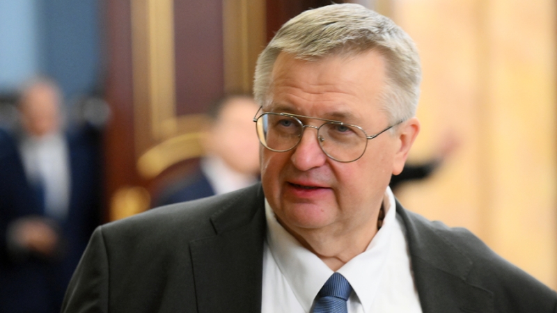 Оверчук указал на стабильный рост российской экономики