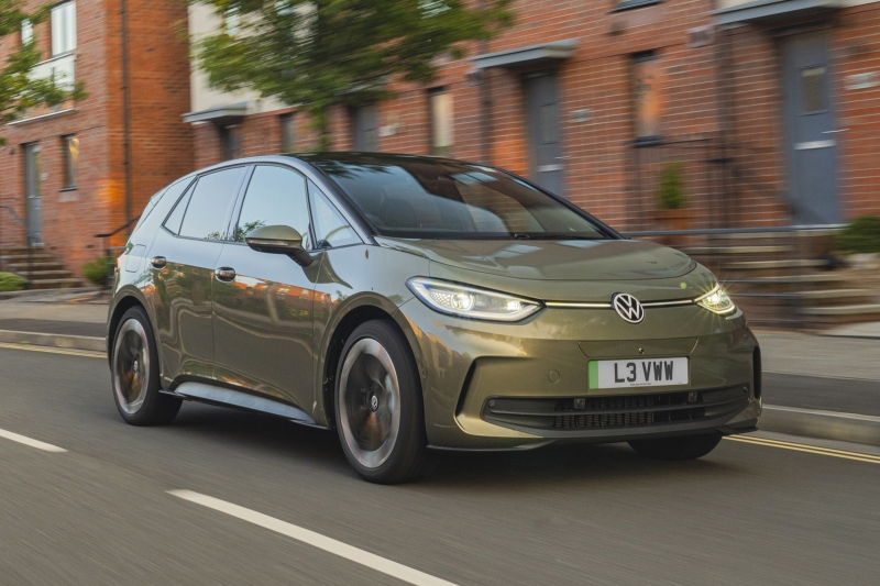 Следующий рестайлинг даст хэтчбеку Volkswagen ID.3 новое «лицо» в стиле концепта ID. GTI