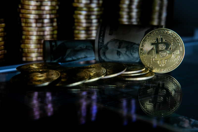 Промышленный майнинг призвали мягко встраивать в нацэкономику России