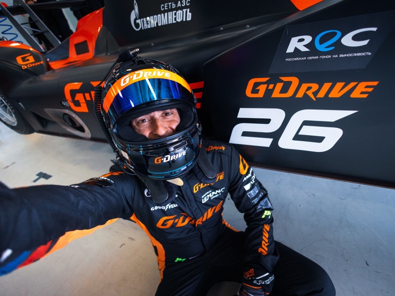 Путешествие по правилам: профессиональный гонщик делится советами об отпуске на колёсах