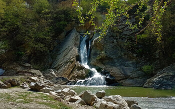 Ханагский водопад в Дагестане станет платным