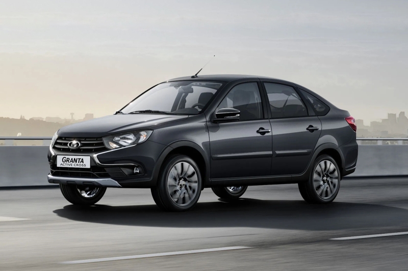 Кросс-лифтбек Lada Granta выходит на рынок, цены известны