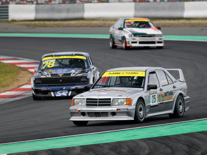 Московское ретро: на Moscow Raceway состоялся этап Classic Touring