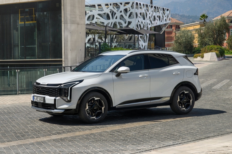 Обновлённый короткий Kia Sportage представлен официально