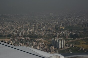 При крушении самолёта в Индии погибли 317 человек