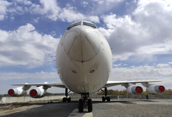 Росавиация запретила российским авиакомпаниям полёты в Израиль и Иран