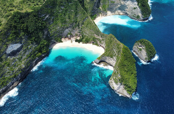 Россия и Индонезия договорились об упрощении визового режима 