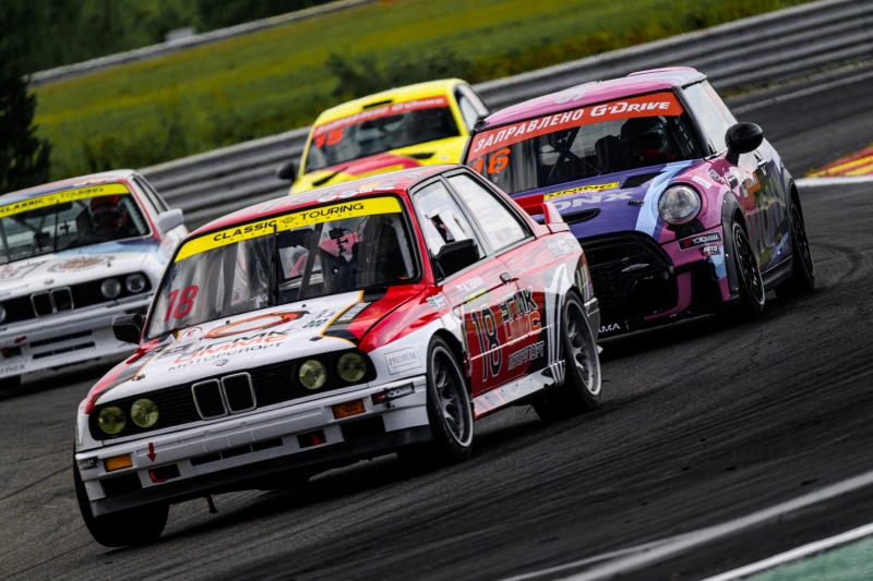 Экватор сезона Classic Touring пройден