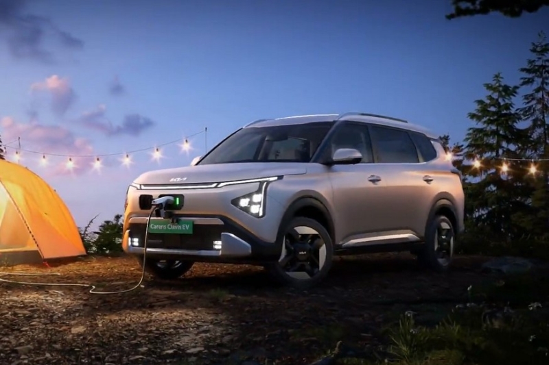 Кроссвэн Kia Carens Clavis: на подходе версия с совсем другой «начинкой»