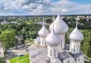 Тихвин стал столицей «Серебряного ожерелья России»