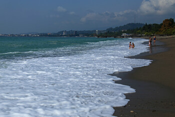 В Абхазии утонул в море российский турист 