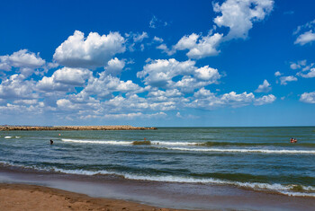 В Дагестане за сутки утонули трое катавшихся на сапах туристов 