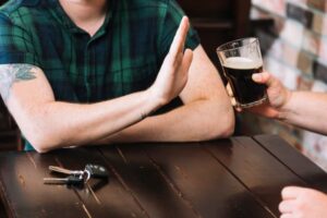 Выведение из запоя: безопасный путь к трезвости