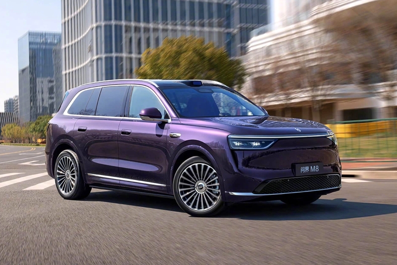 Ставший хитом гибридный кроссовер AITO M8 обрёл чисто электрическую версию