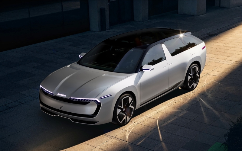 Новая Octavia в формате «зубила»: Skoda готовится к радикальной смене дизайна