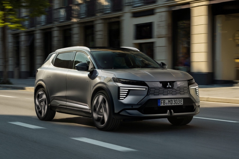Новый Mitsubishi Eclipse Cross на базе Renault стартует с топовой начинкой