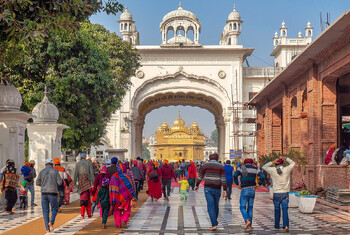 Российским туристам в Индии будет легче оплатить покупки