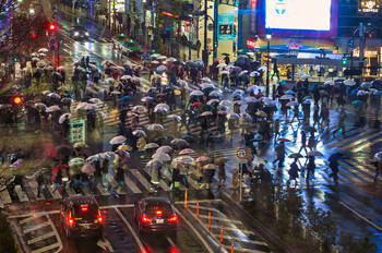 Токио затопило после сильных ливней