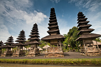 У иностранцев на Бали начали чаще проверять документы 