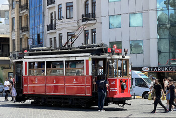 В Стамбуле на треть подорожал проезд в транспорте 