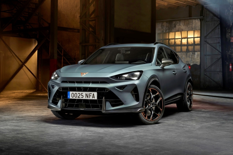 Cupra Formentor VZ5 с 390-сильной «турбопятёркой» Audi неожиданно вернулся на рынок