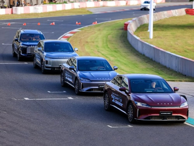 Exeed представил линейку моделей на альтернативных источниках энергии